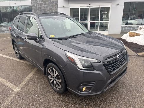 Used 2023 Subaru Forester Limited image 7