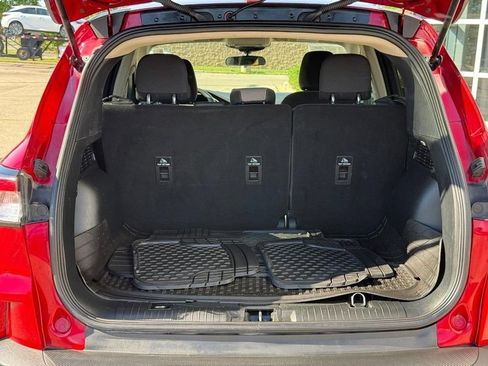 Used 2020 Ford Escape SE FWD image 9