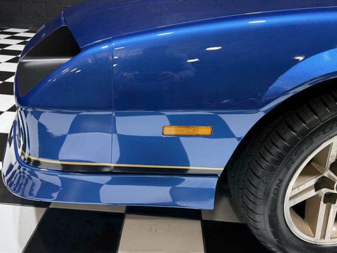 Used 1987 Chevrolet Camaro Z28 image 52