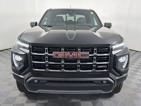 New 2026 GMC Canyon AT4 w/ AT4 Premium Package image 3