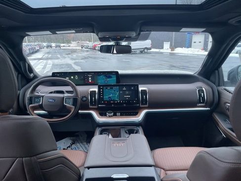 New 2025 Ford Expedition King Ranch image 55