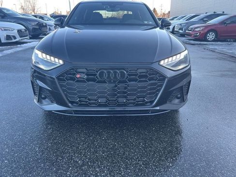 Used 2023 Audi S4 Premium Plus w/ Premium Plus Package image 2