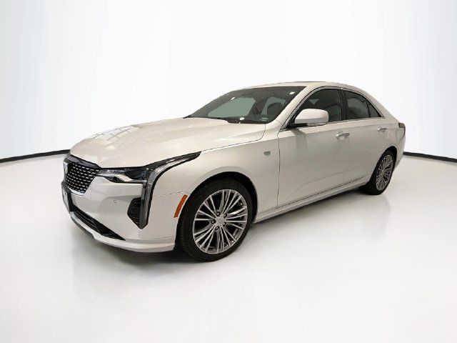 Used 2025 Cadillac CT4 Premium Luxury AWD/4WD image 3