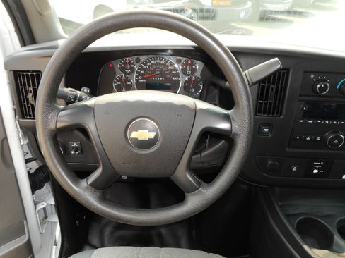 Used 2016 Chevrolet Express 2500 w/ Cold Climate Package RWD image 22
