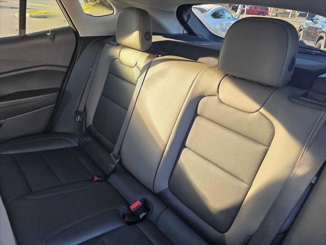 Used 2026 Chevrolet Trax ACTIV w/ Driver Confidence Package FWD image 17