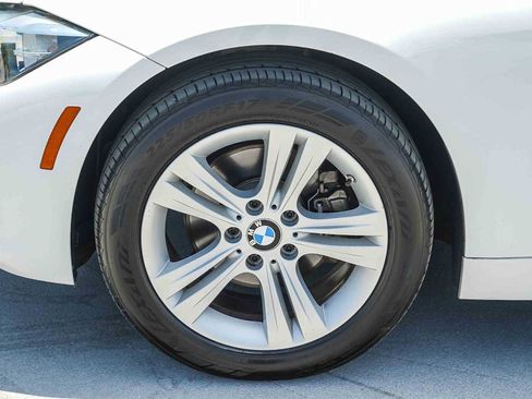 Used 2016 BMW 328i Sedan RWD image 11
