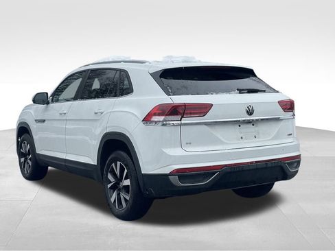 Used 2022 Volkswagen Atlas Cross Sport SE image 5