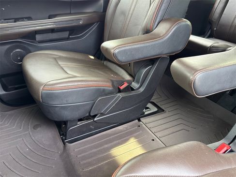Used 2020 Ford Expedition King Ranch image 36