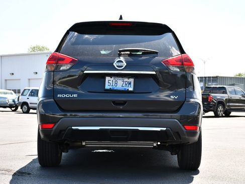 Used 2018 Nissan Rogue SV FWD image 6