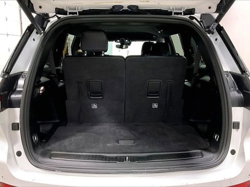 Used 2021 Jeep Grand Cherokee L Laredo image 7