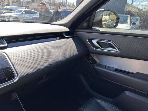 Used 2020 Land Rover Range Rover Velar R-Dynamic S image 26