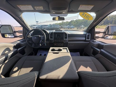 Used 2018 Ford F250 XLT AWD/4WD image 21