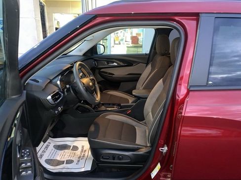 Used 2023 Chevrolet TrailBlazer LT image 13