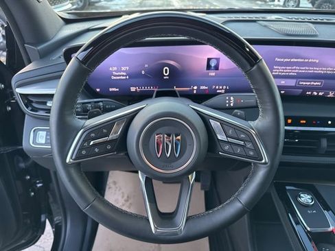 Used 2025 Buick Enclave Avenir w/ Super Cruise Package image 12