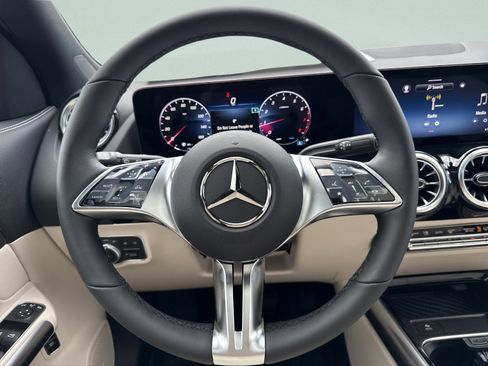 New 2026 Mercedes-Benz GLA 250 image 15
