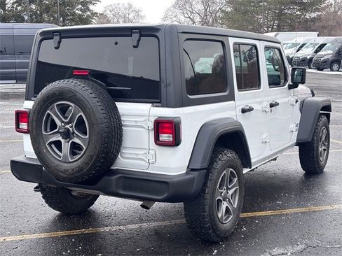 Used 2018 Jeep Wrangler Unlimited Sport S image 5