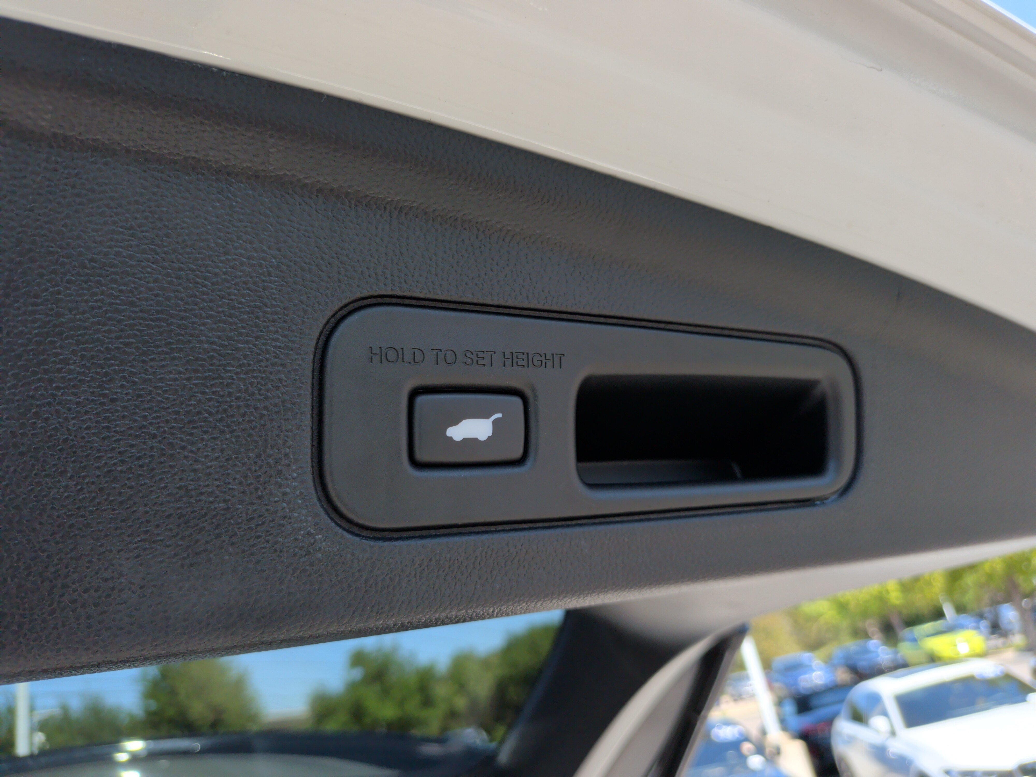 Used 2023 Acura MDX w/ Technology Package FWD image 41