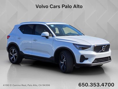 Certified 2025 Volvo XC40 B5 Core
