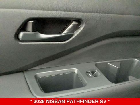 Certified 2025 Nissan Pathfinder SV AWD/4WD image 26