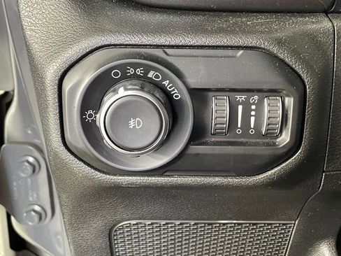 Used 2020 Jeep Wrangler Unlimited Sport AWD/4WD image 14