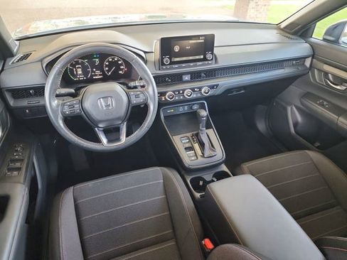 Used 2023 Honda CR-V Sport image 14