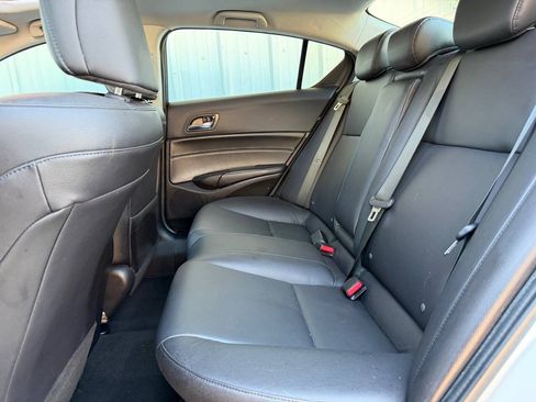 Used 2016 Acura ILX FWD image 19
