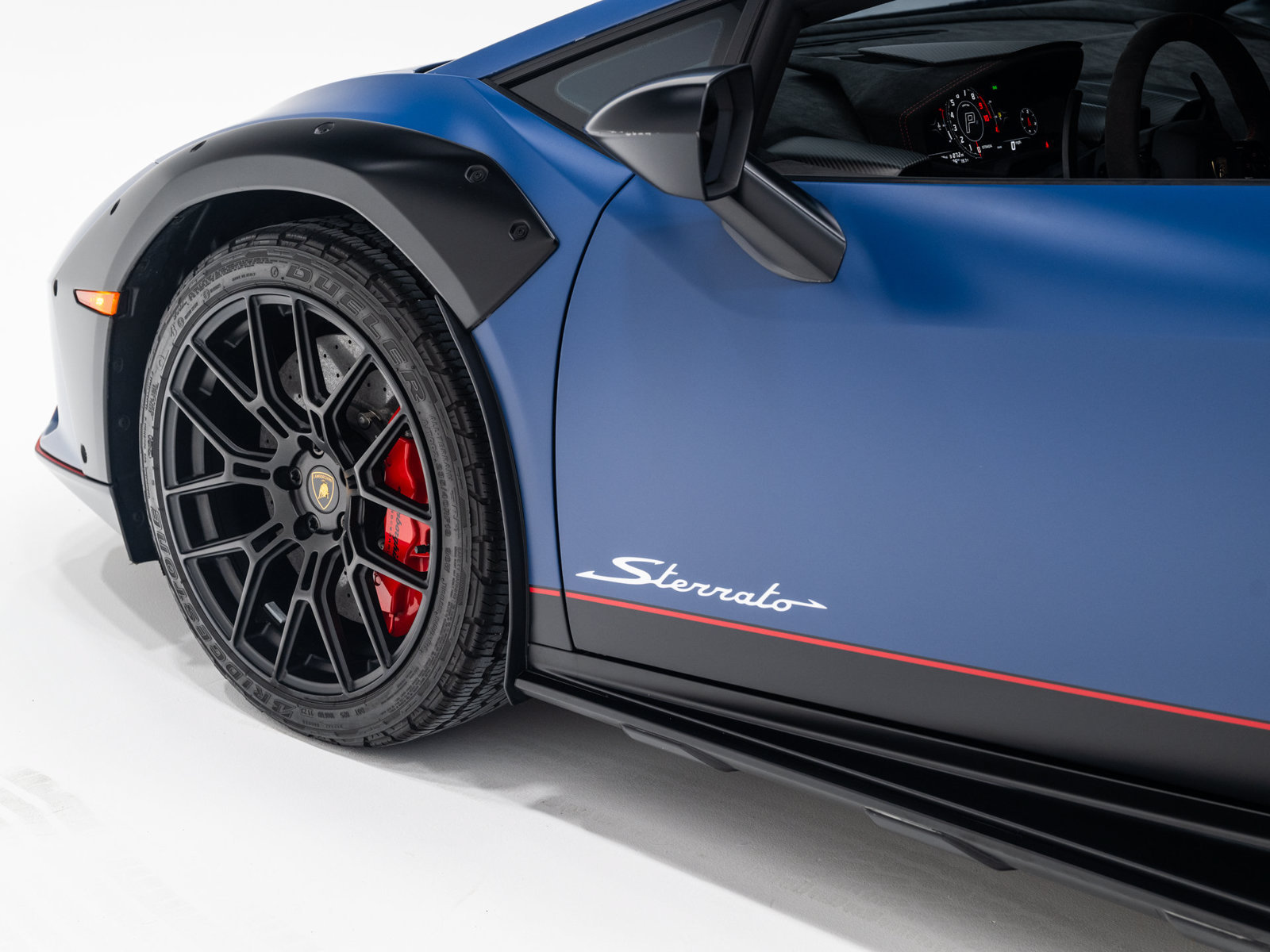 Used 2023 Lamborghini Huracan Sterrato AWD/4WD image 27