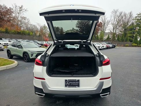 Used 2023 BMW X6 xDrive40i w/ Premium Package image 10