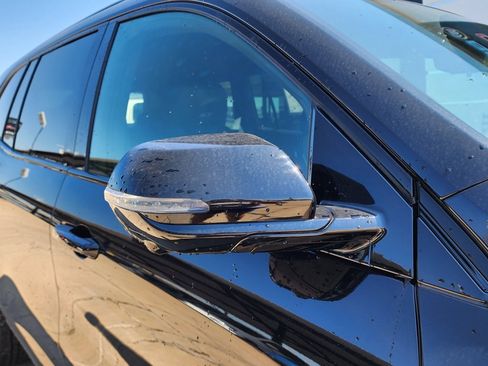 New 2026 Buick Enclave Sport Touring w/ Super Cruise Package image 11