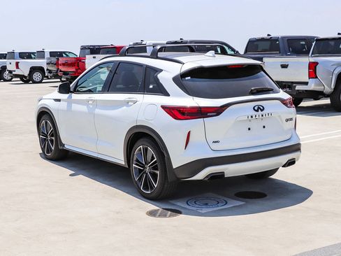 Used 2025 INFINITI QX50 Sport AWD/4WD image 8