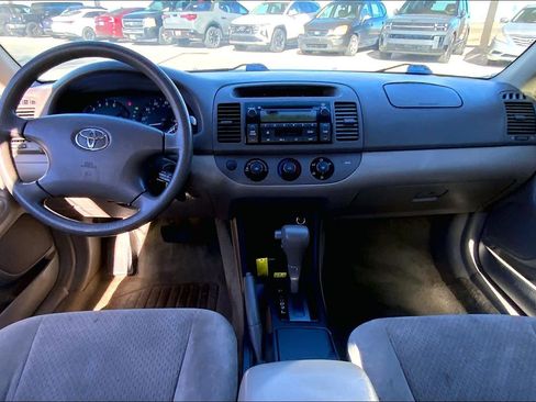 Used 2003 Toyota Camry LE image 14