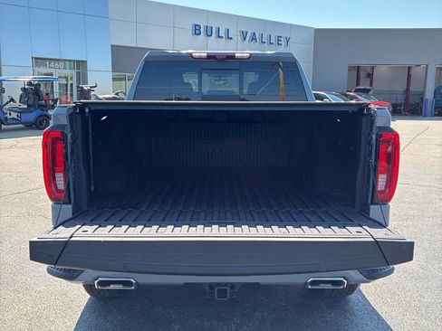 Used 2025 GMC Sierra 1500 AT4 w/ AT4 Premium Package AWD/4WD image 10