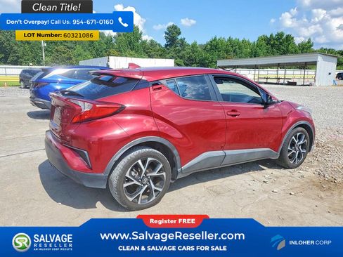 Used 2018 Toyota C-HR XLE FWD image 4