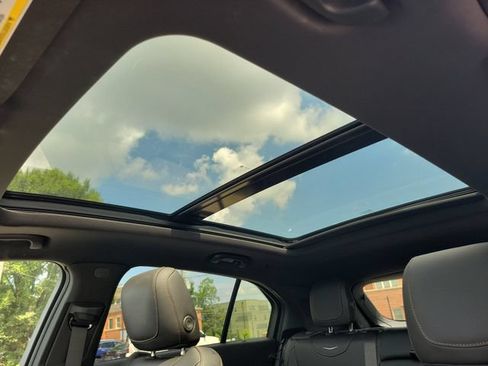 Used 2019 Cadillac XT4 Sport w/ Enhanced Visibility Package AWD/4WD image 25