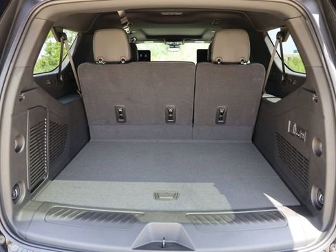 New 2026 GMC Yukon XL Elevation w/ Elevation Premium Package RWD image 11