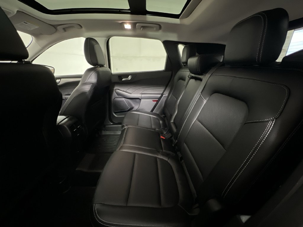 Used 2022 Ford Escape SEL AWD/4WD image 25