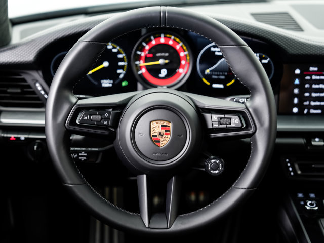 Certified 2024 Porsche 911 GT3 RWD image 25