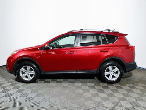 Used 2014 Toyota RAV4 XLE AWD/4WD image 4