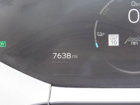 Used 2023 Toyota Prius Prime SE image 36