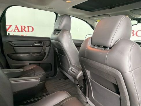 Used 2017 GMC Acadia Limited SLT AWD/4WD image 19