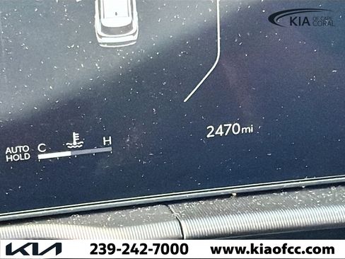 New 2026 Kia Sportage SX FWD image 36