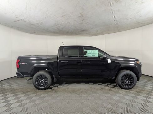 New 2026 Chevrolet Colorado W/T w/ WT Custom Package AWD/4WD image 6