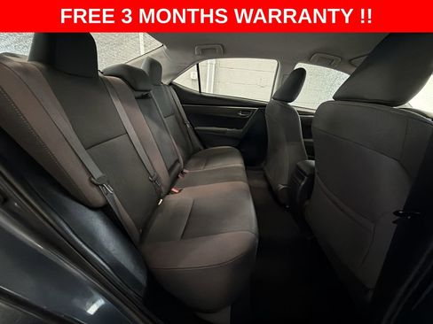 Used 2017 Toyota Corolla LE image 21