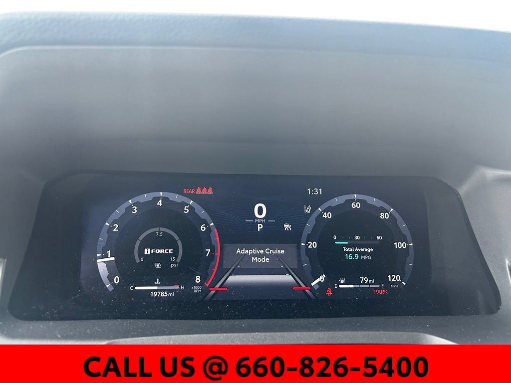 Used 2024 Toyota Tacoma TRD Off-Road AWD/4WD image 15