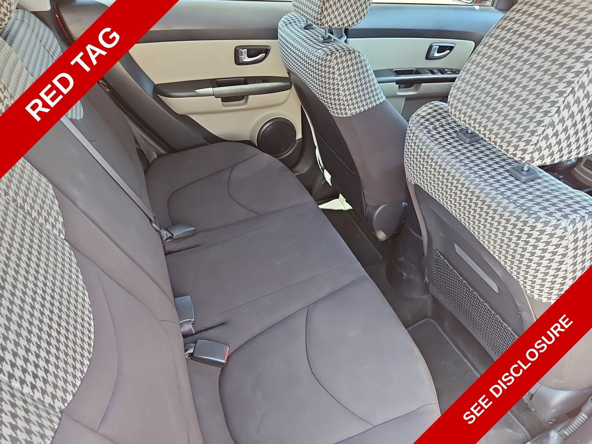 Used 2013 Kia Soul ! FWD image 11