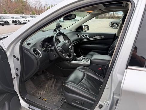 Used 2018 INFINITI QX60 Luxe image 9