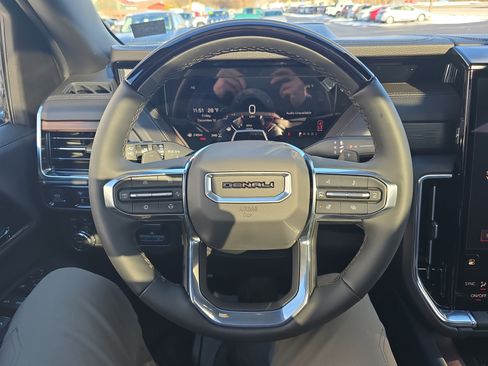 New 2026 GMC Yukon XL Denali w/ Denali Reserve Package image 23