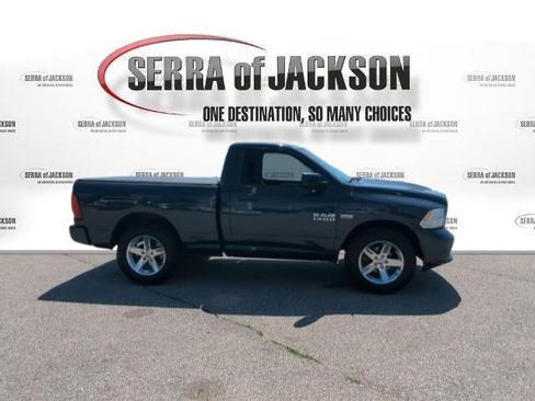 Used 2014 RAM 1500 Express image 9