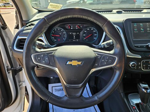 Certified 2018 Chevrolet Equinox LT FWD image 14