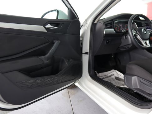 Used 2020 Volkswagen Jetta S w/ Driver Assistance Package image 18